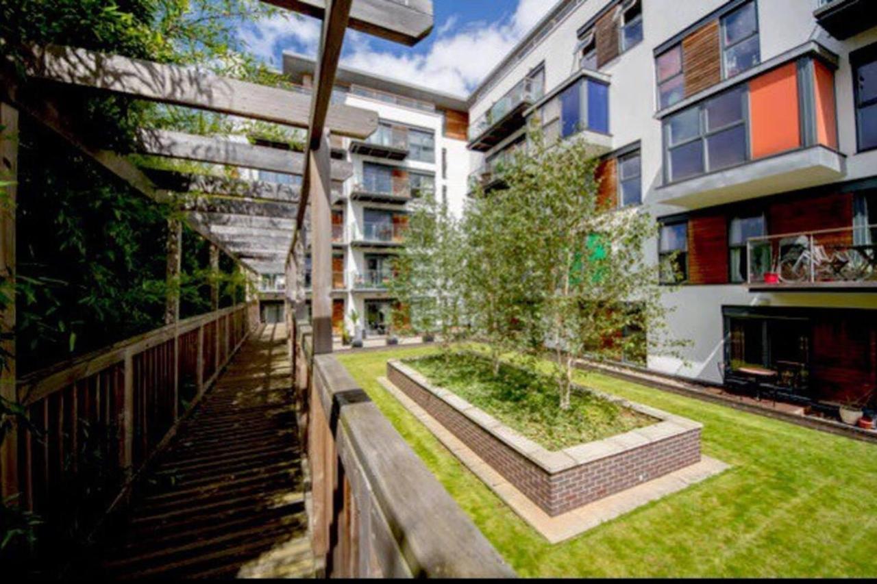 Apartamento Amazing Riverside Boheme In Sw London! Londres